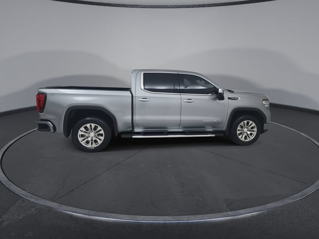 Used 2025 GMC Sierra 1500 Denali AWD/4WD image 8
