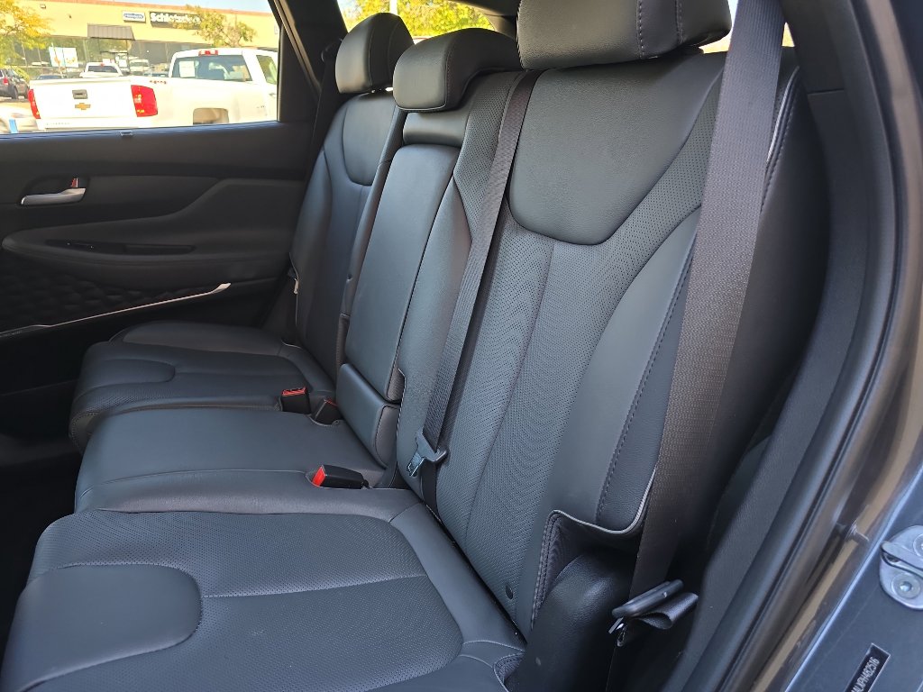 Used 2023 Hyundai Santa Fe Limited image 34