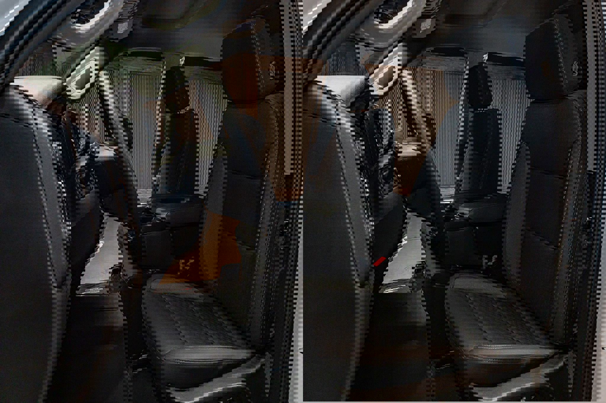 Used 2025 Chevrolet Silverado 1500 Custom Trail Boss w/ LPO, Dark Essentials Package image 24