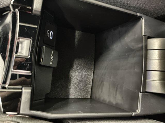 Certified 2024 Toyota Corolla SE image 21