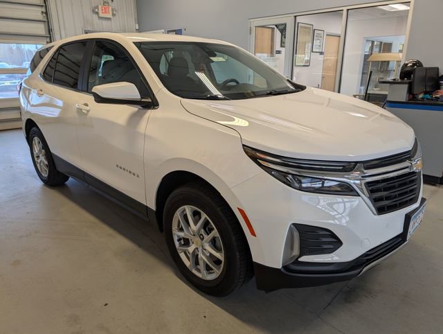 Used 2024 Chevrolet Equinox LT AWD/4WD image 7