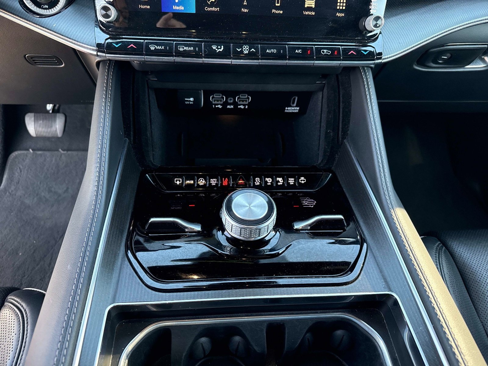 Used 2024 Jeep Grand Wagoneer L Series II w/ Quick Order Packagew 28T image 28