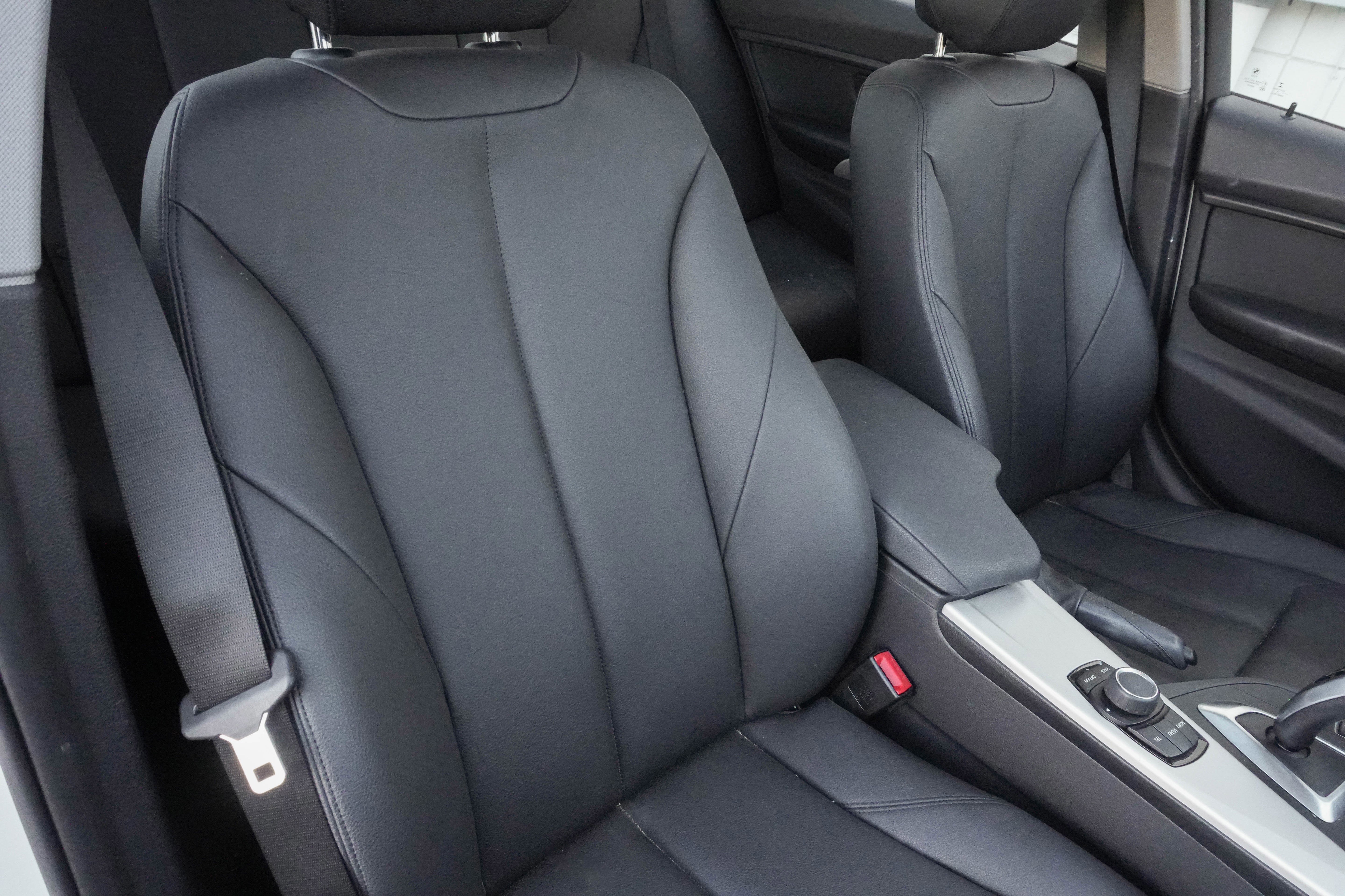 Used 2014 BMW 320i Sedan image 14