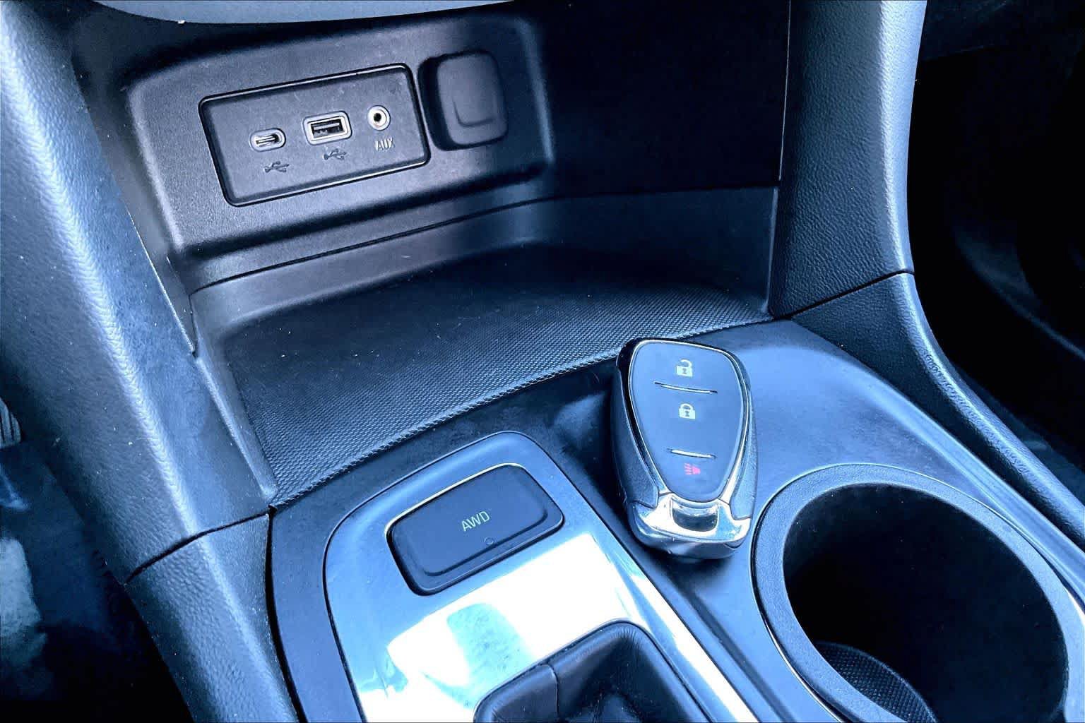 Used 2019 Chevrolet Equinox LT AWD/4WD image 15
