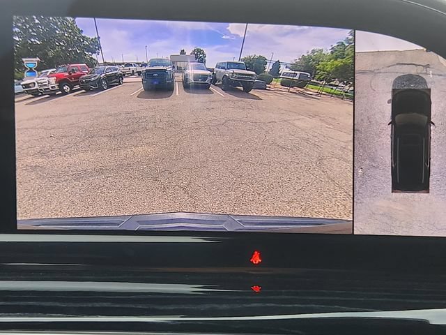 Used 2023 Cadillac Escalade Sport AWD/4WD image 22