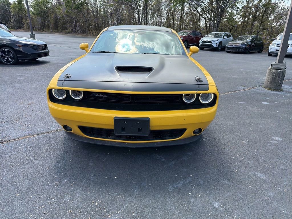 Used 2017 Dodge Challenger R/T w/ Quick Order Package 22P T/A image 2