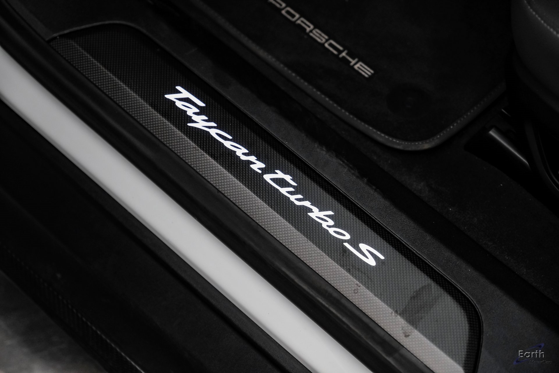 Used 2020 Porsche Taycan Turbo S image 48