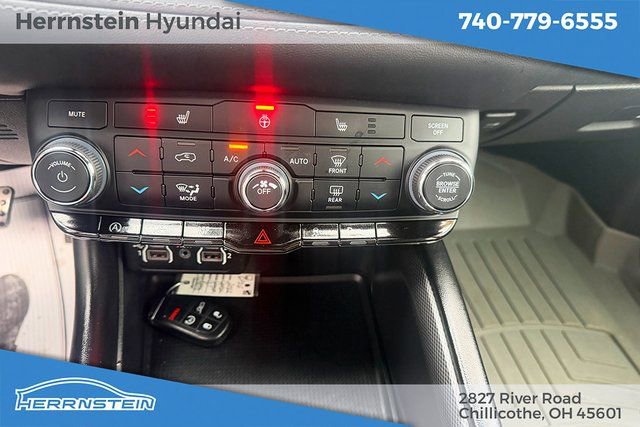 Used 2022 Dodge Durango GT w/ Blacktop Package image 19