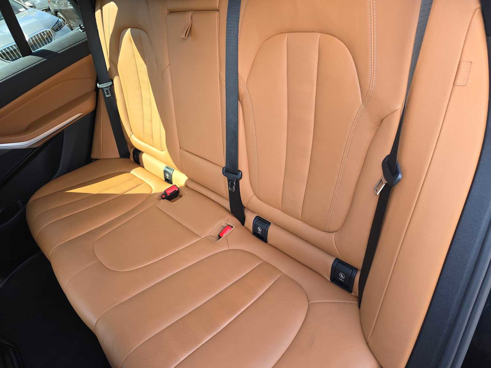 Used 2022 BMW X5 xDrive45e AWD/4WD image 17