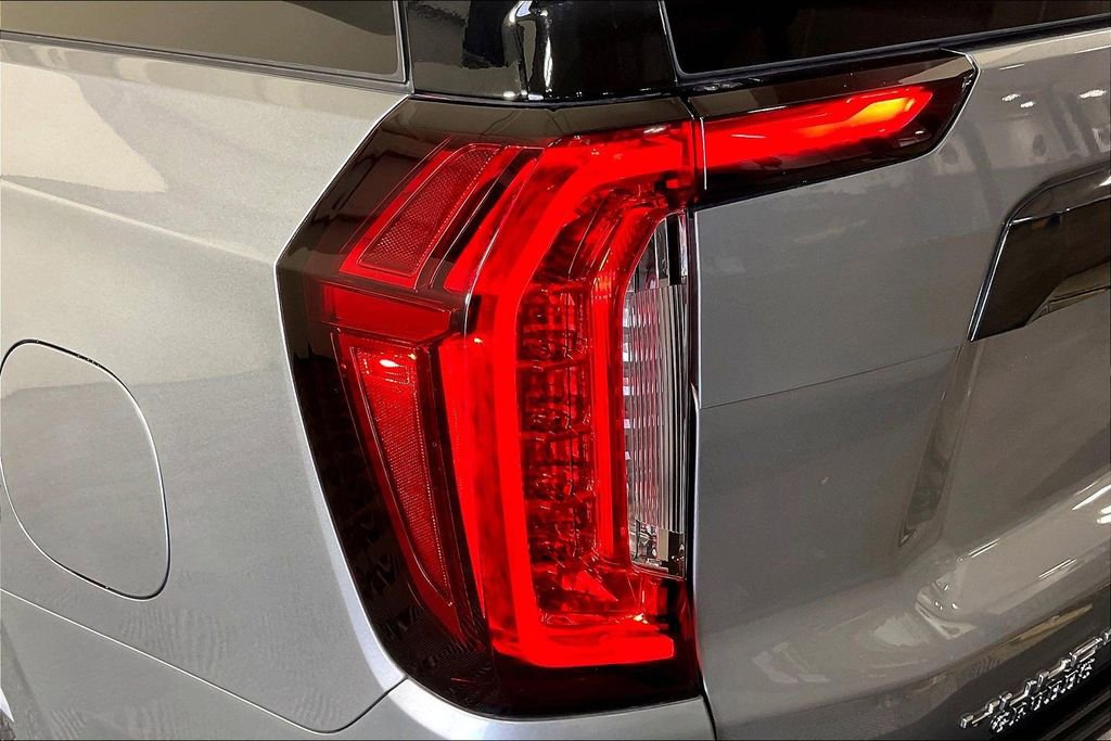 Used 2024 GMC Yukon XL Denali Ultimate image 43