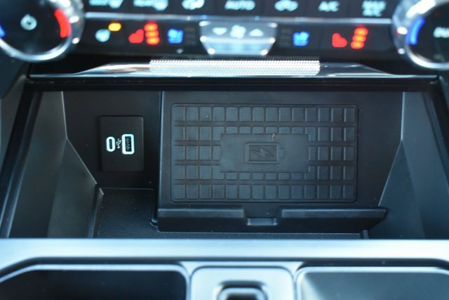 Used 2022 Ford F150 Lariat w/ Equipment Group 502A High image 36