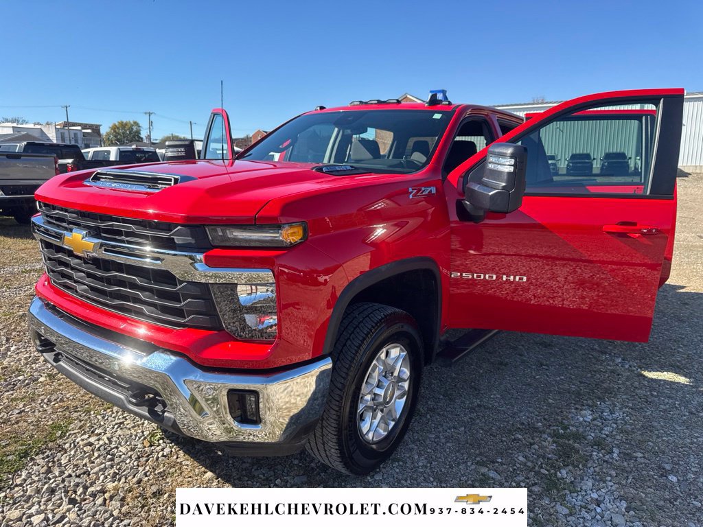 Used 2026 Chevrolet Silverado 2500 LT w/ All Star Edition AWD/4WD image 10