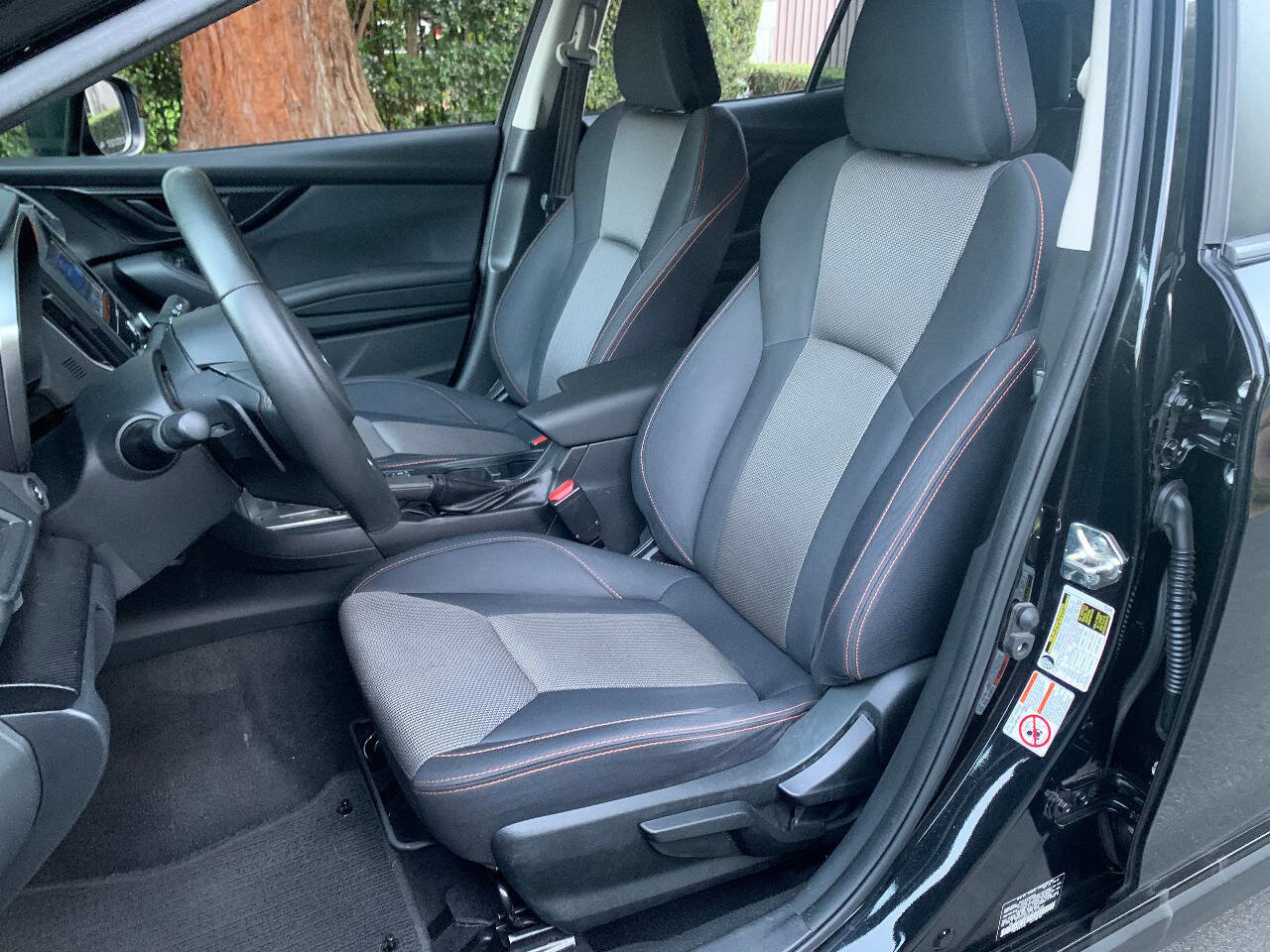 Used 2018 Subaru Crosstrek 2.0i Premium image 14