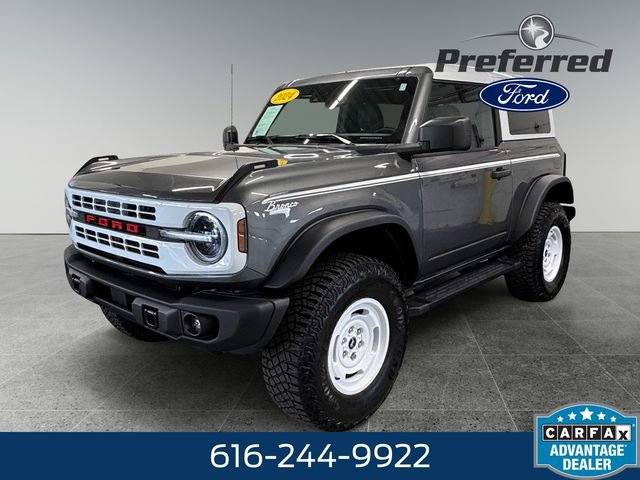 Used 2024 Ford Bronco Heritage Edition AWD/4WD image 10