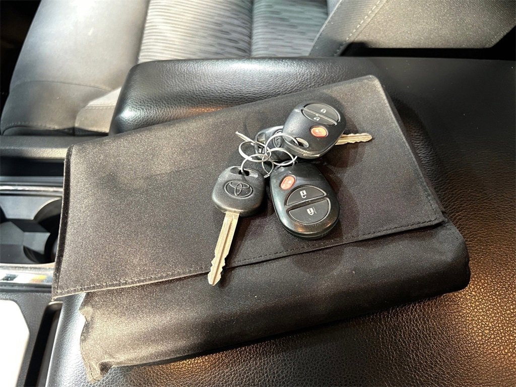 Used 2016 Toyota Tundra SR5 image 44