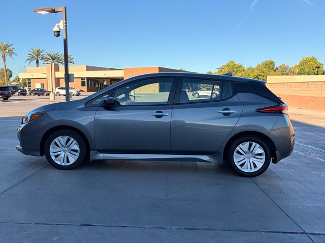 Used 2025 Nissan Leaf S FWD image 33