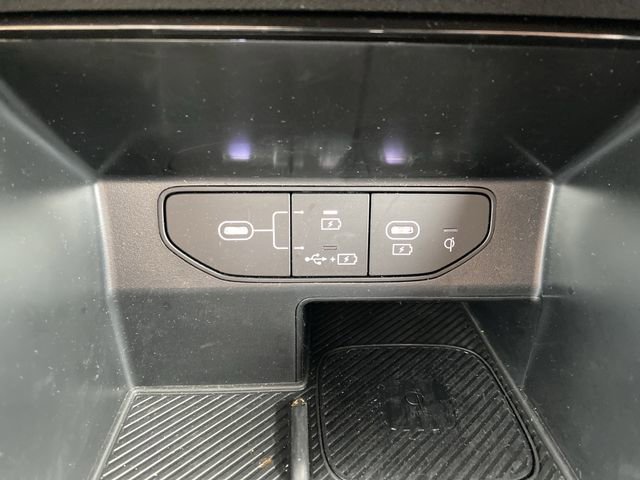 Certified 2025 Kia Sorento SX image 25