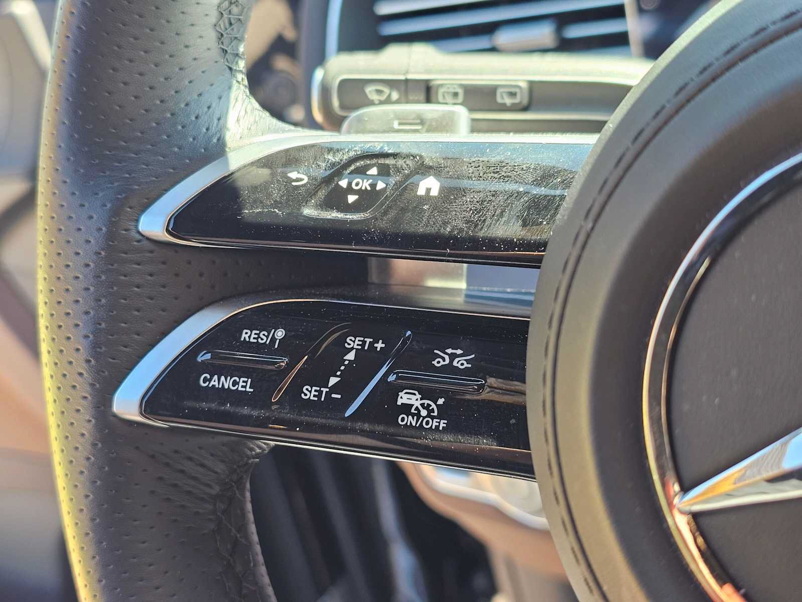 Used 2026 Mercedes-Benz GLS 450 4MATIC image 30