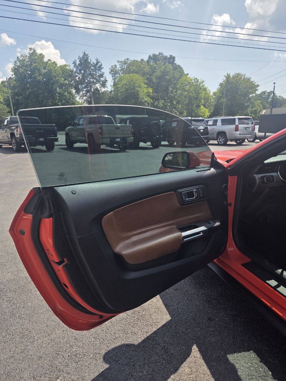Used 2015 Ford Mustang GT w/ Enhanced Security Package RWD image 9