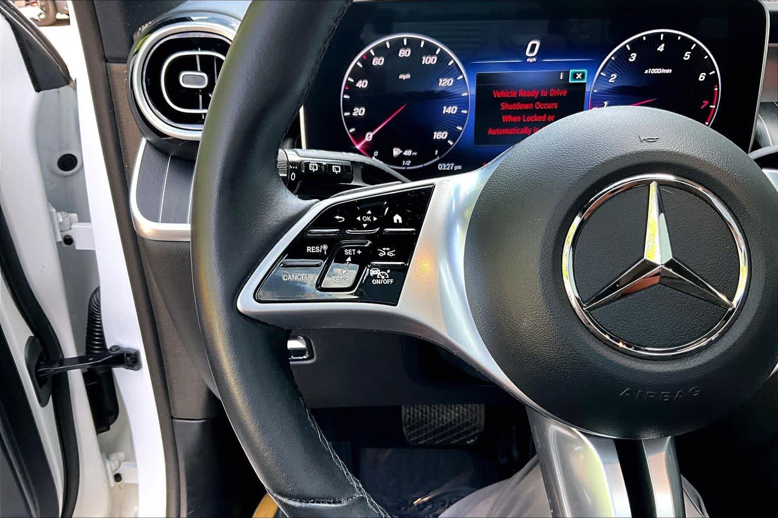 Used 2023 Mercedes-Benz GLC 300 4MATIC image 23