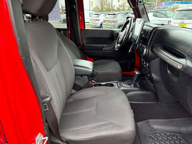 Used 2018 Jeep Wrangler Unlimited Sport S image 11
