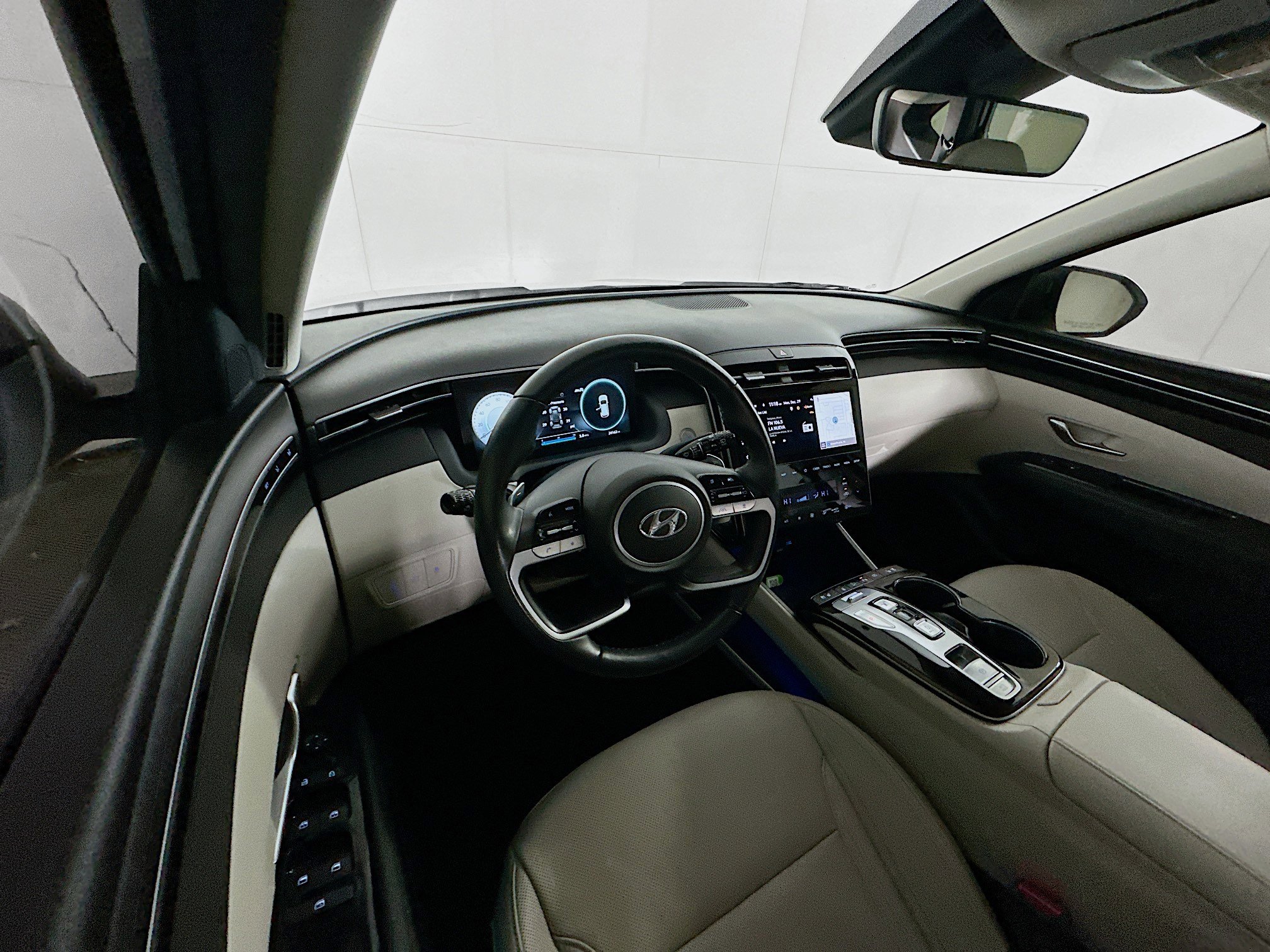 Used 2023 Hyundai Tucson Limited image 18