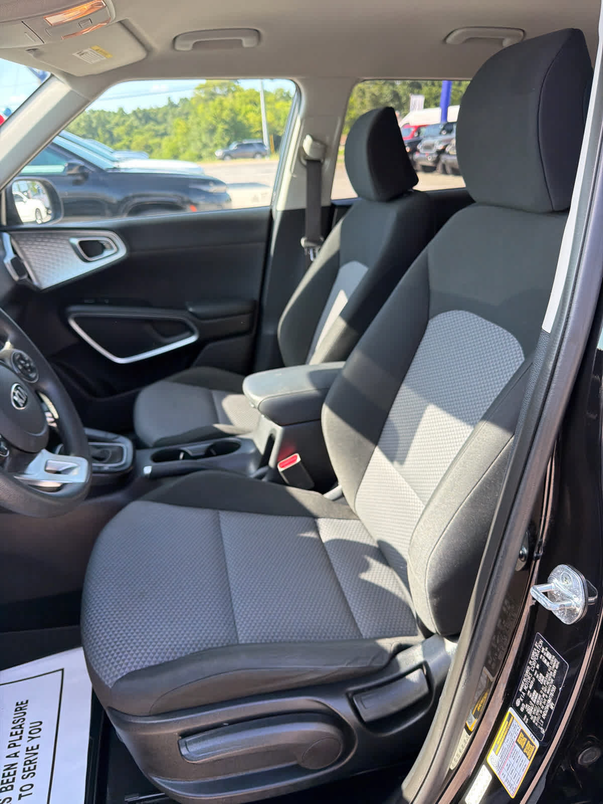 Used 2021 Kia Soul LX FWD image 10