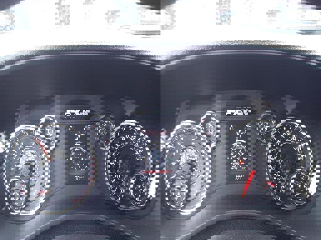 New 2024 RAM 3500 Tradesman w/ Chrome Appearance Group image 25