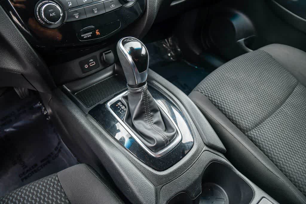 Used 2020 Nissan Rogue Sport S FWD image 19