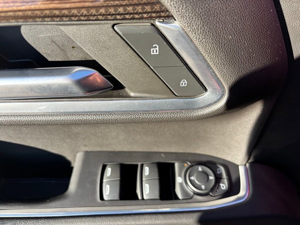 Used 2023 Chevrolet Silverado 1500 RST w/ Z71 Off-Road Package image 13