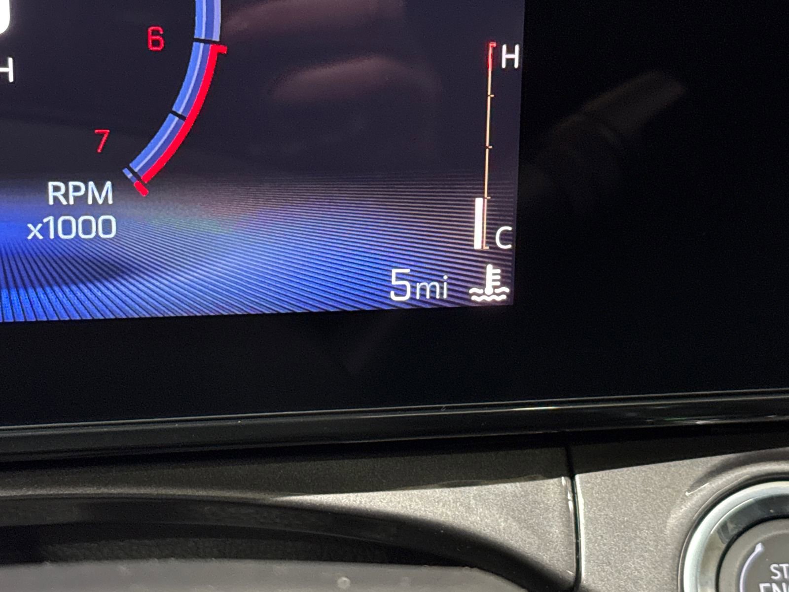 New 2026 Chevrolet Trax ACTIV w/ Sunroof Package image 11