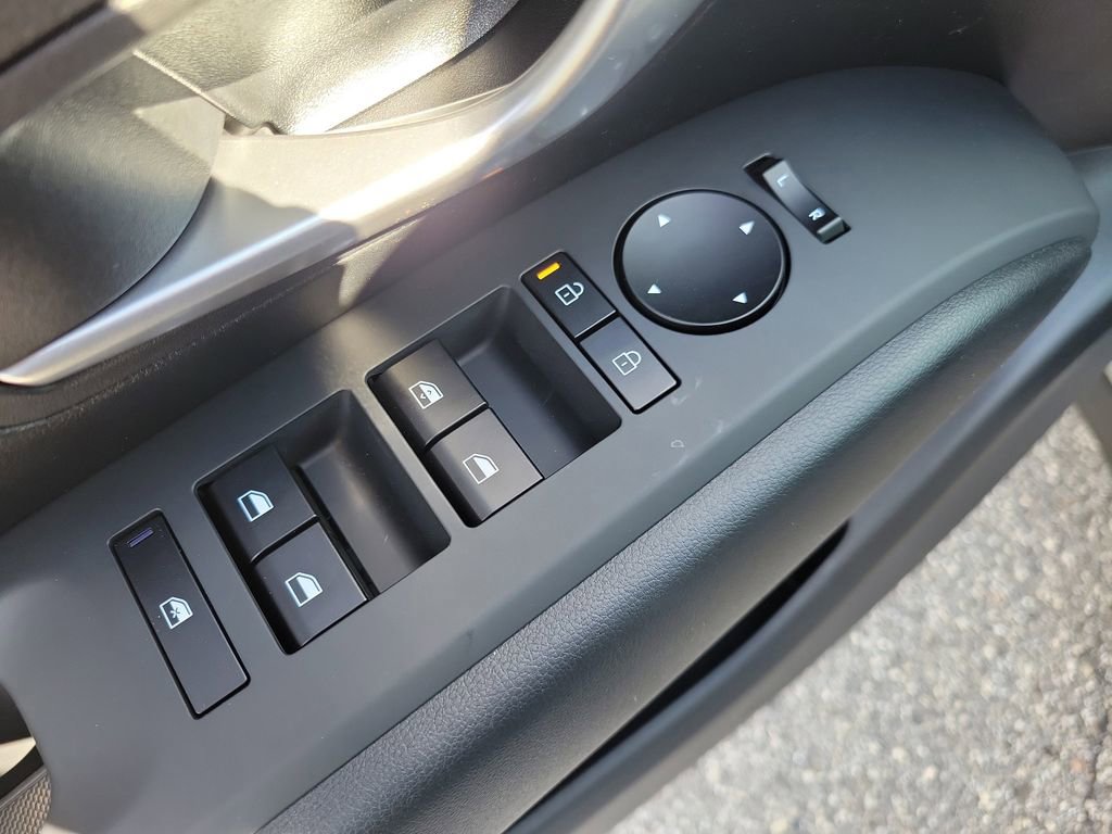 Used 2026 Hyundai Tucson SE FWD image 10