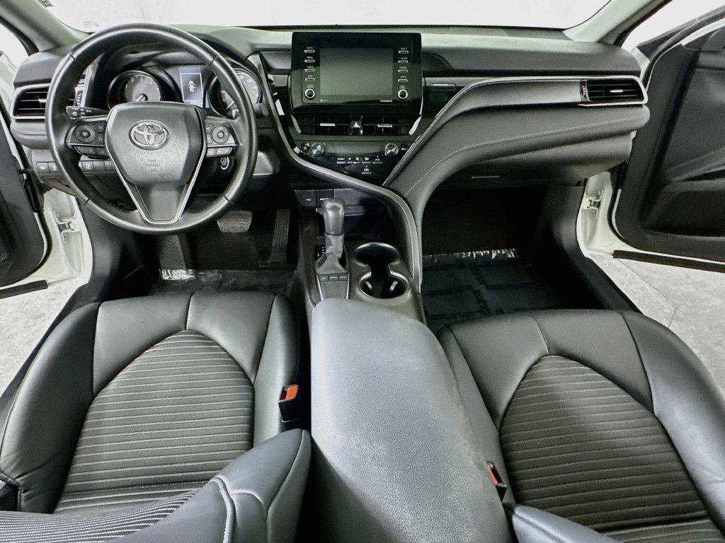Used 2024 Toyota Camry SE FWD image 18