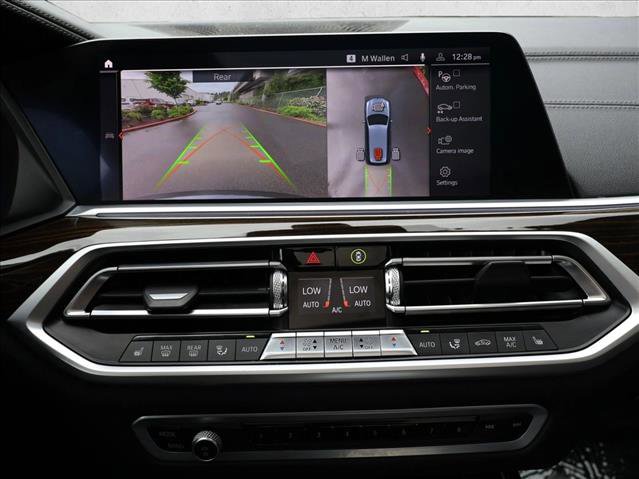 Used 2019 BMW X7 xDrive40i w/ Premium Package AWD/4WD image 19