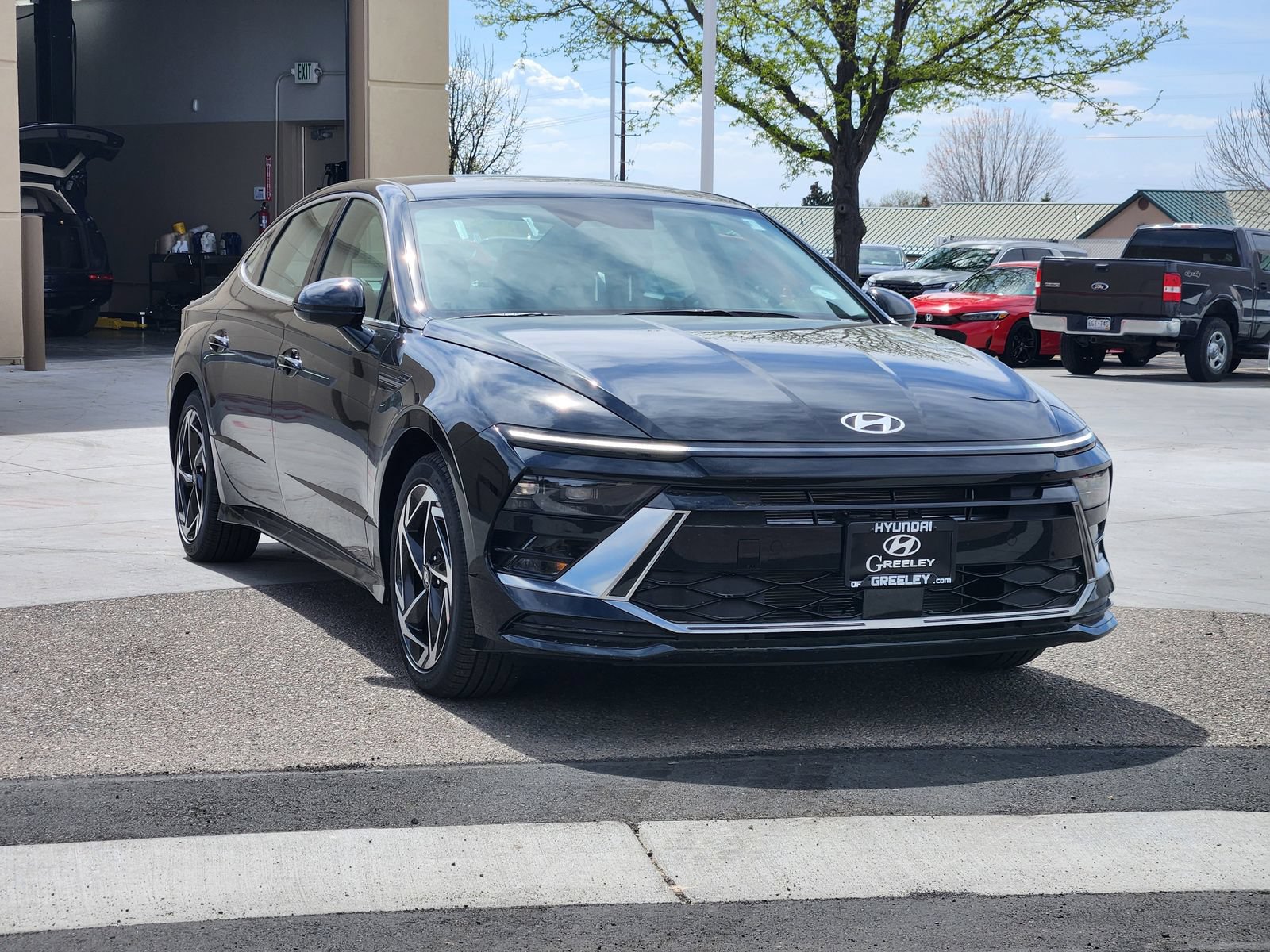 New 2026 Hyundai Sonata SEL AWD/4WD image 2