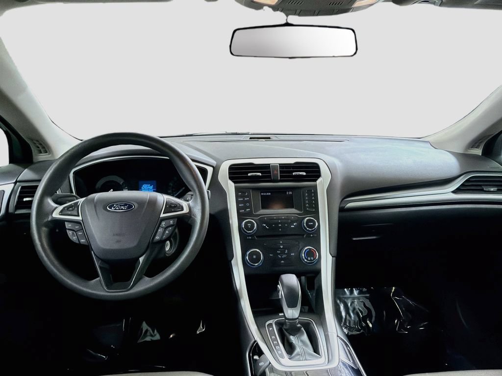 Used 2015 Ford Fusion S FWD image 21