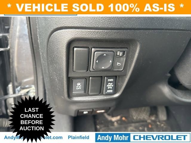 Used 2011 Nissan Juke S image 21