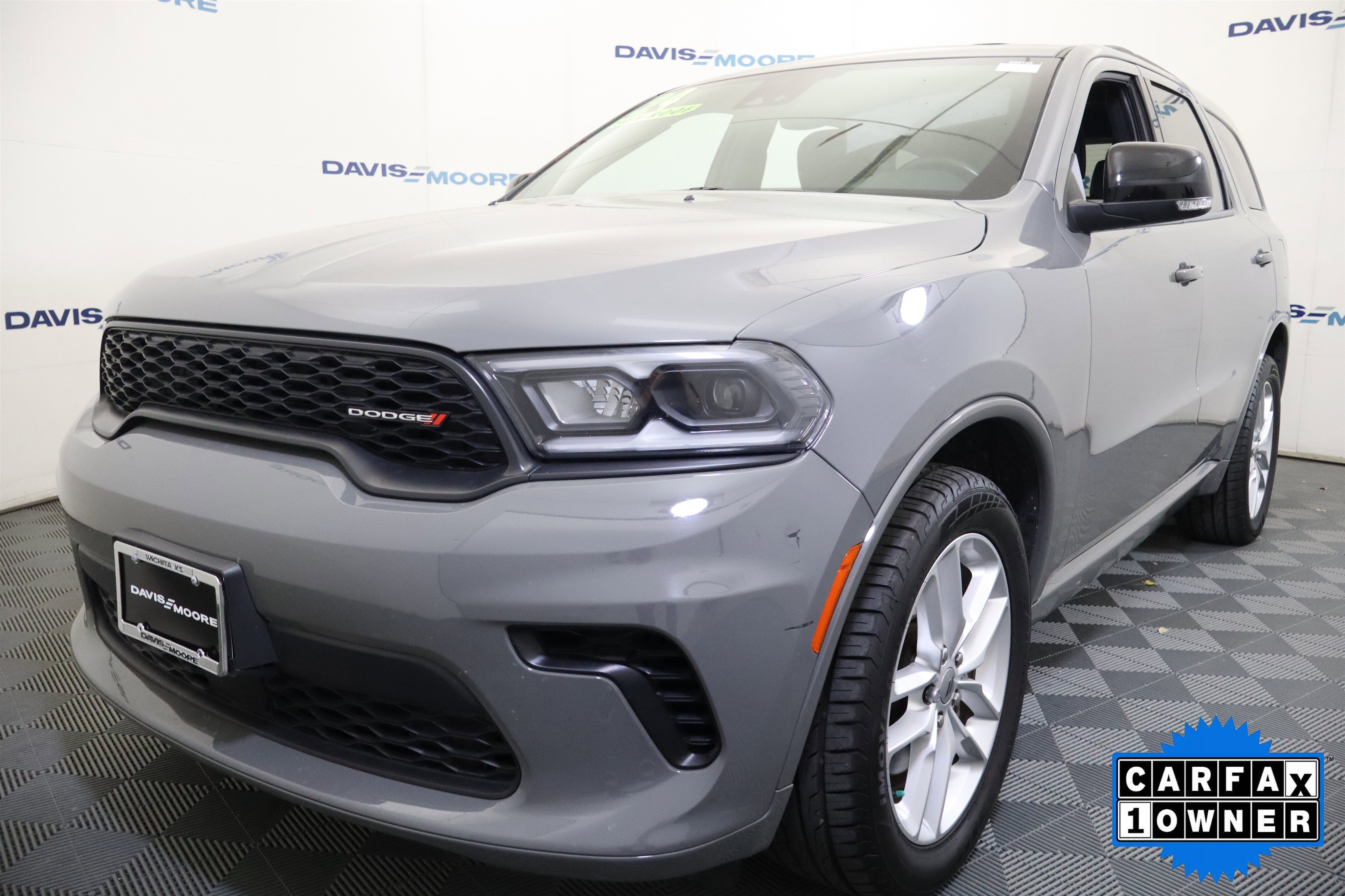 Used 2024 Dodge Durango GT image 11