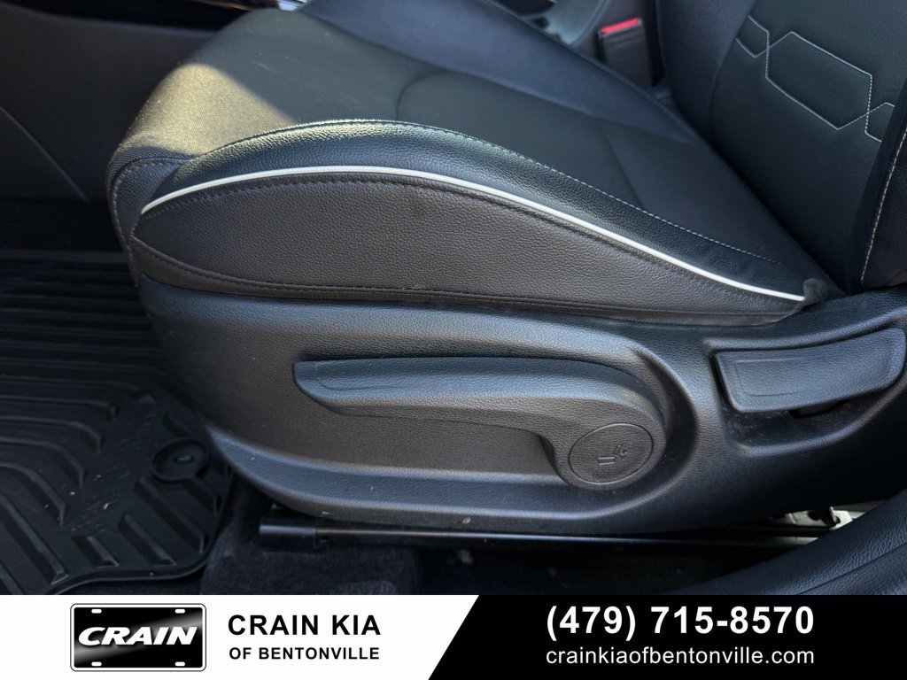 Certified 2024 Kia Forte GT-Line FWD image 11