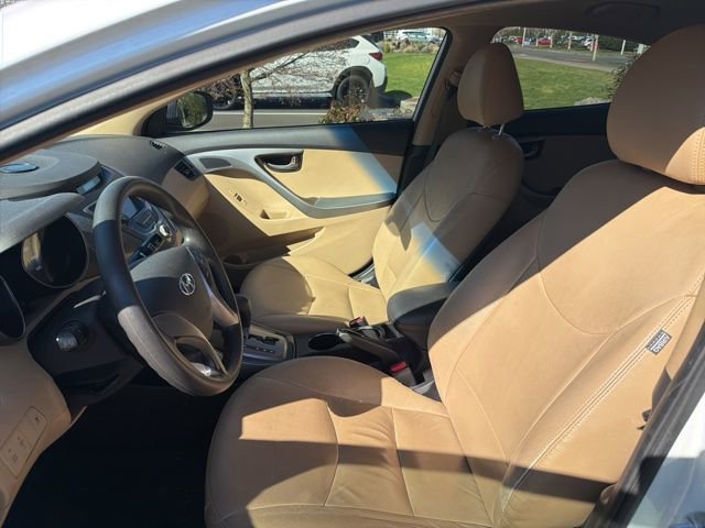Used 2013 Hyundai Elantra GLS image 12