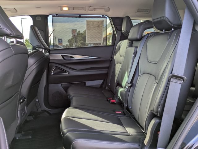 Used 2026 INFINITI QX60 Luxe w/ Cargo Package AWD/4WD image 14