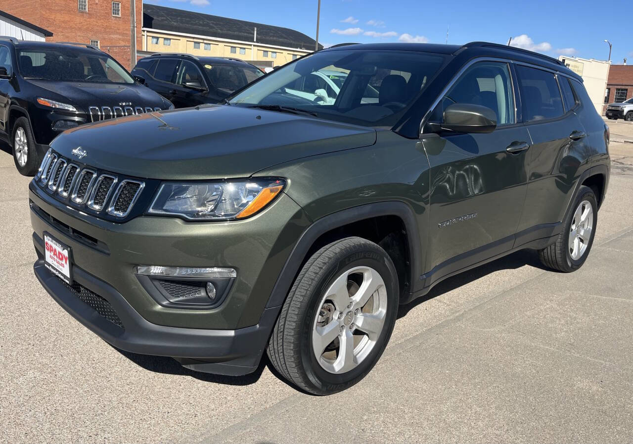 Used 2019 Jeep Compass Latitude w/ Cold Weather Group image 5