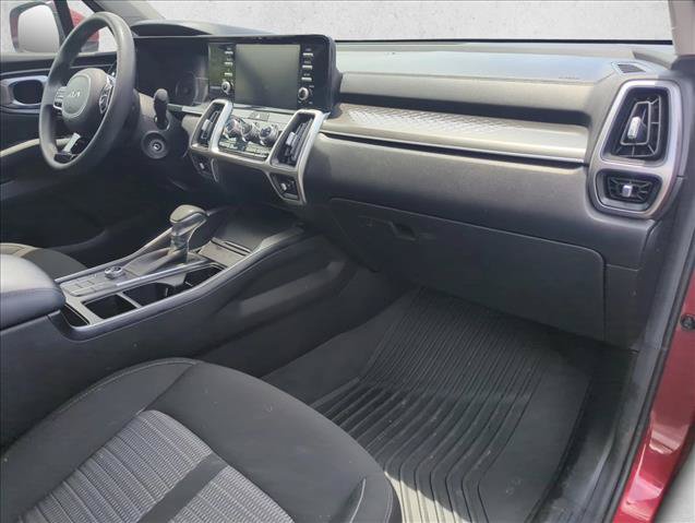 Used 2022 Kia Sorento LX FWD image 24