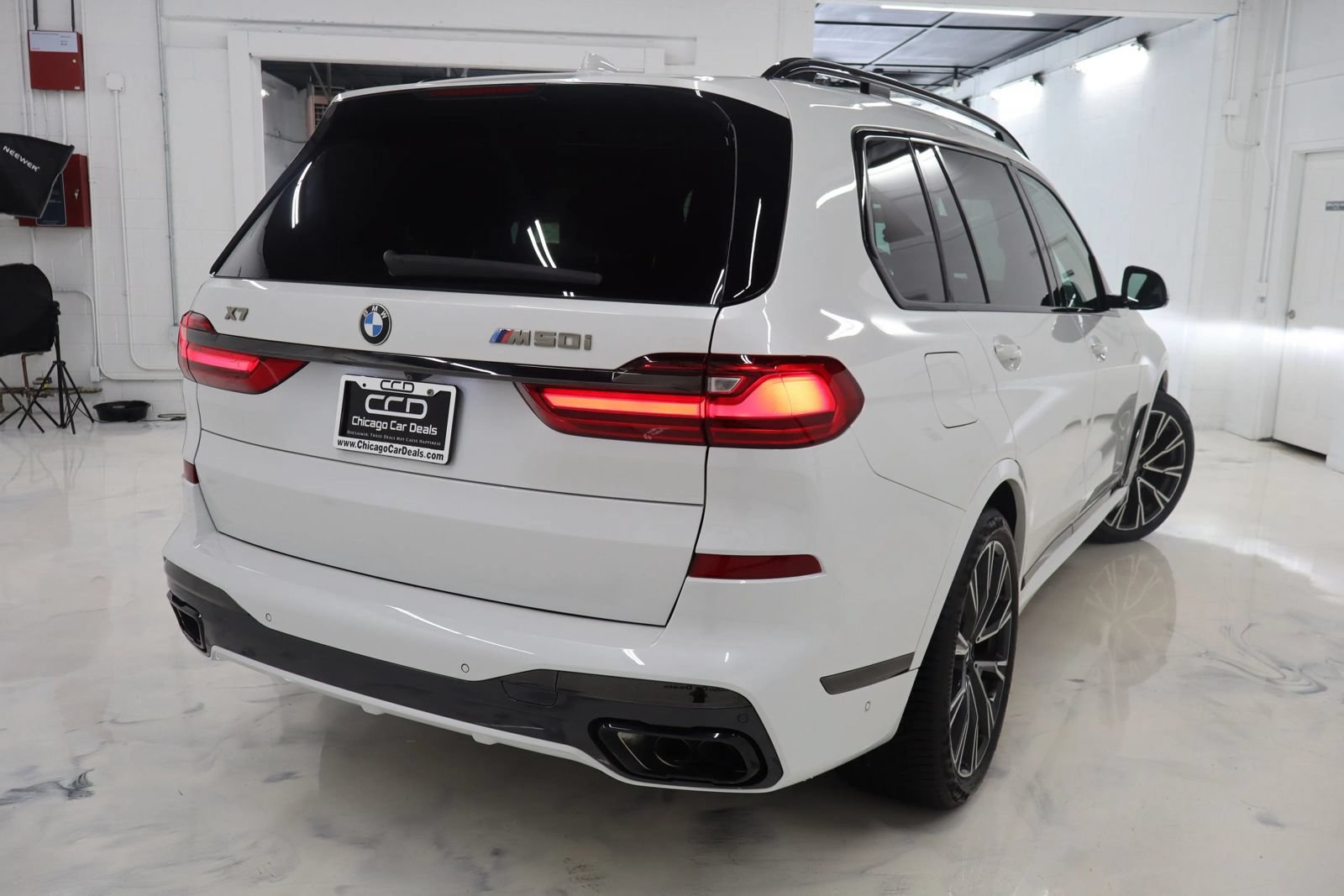 Used 2020 BMW X7 M50i AWD/4WD image 10
