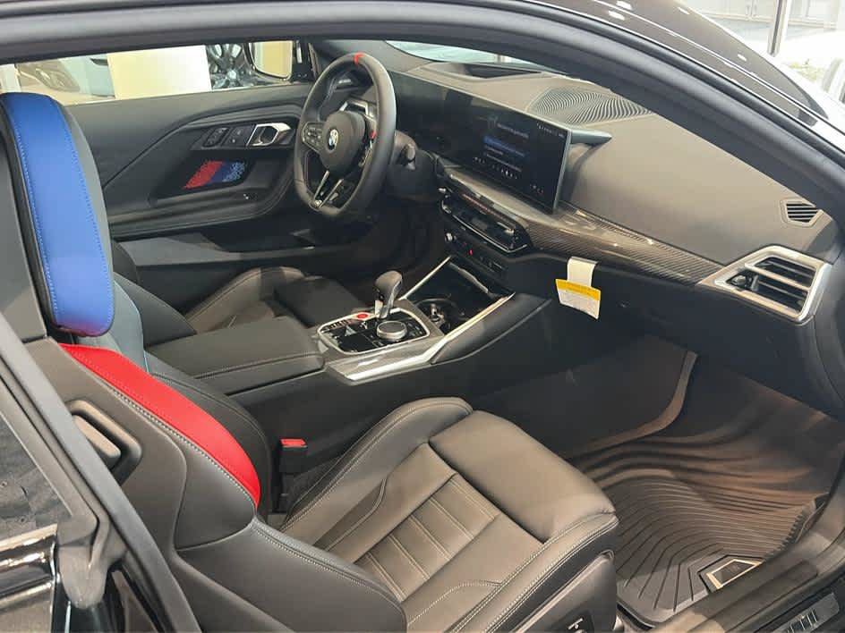 New 2026 BMW M2 w/ Lighting Package RWD image 22