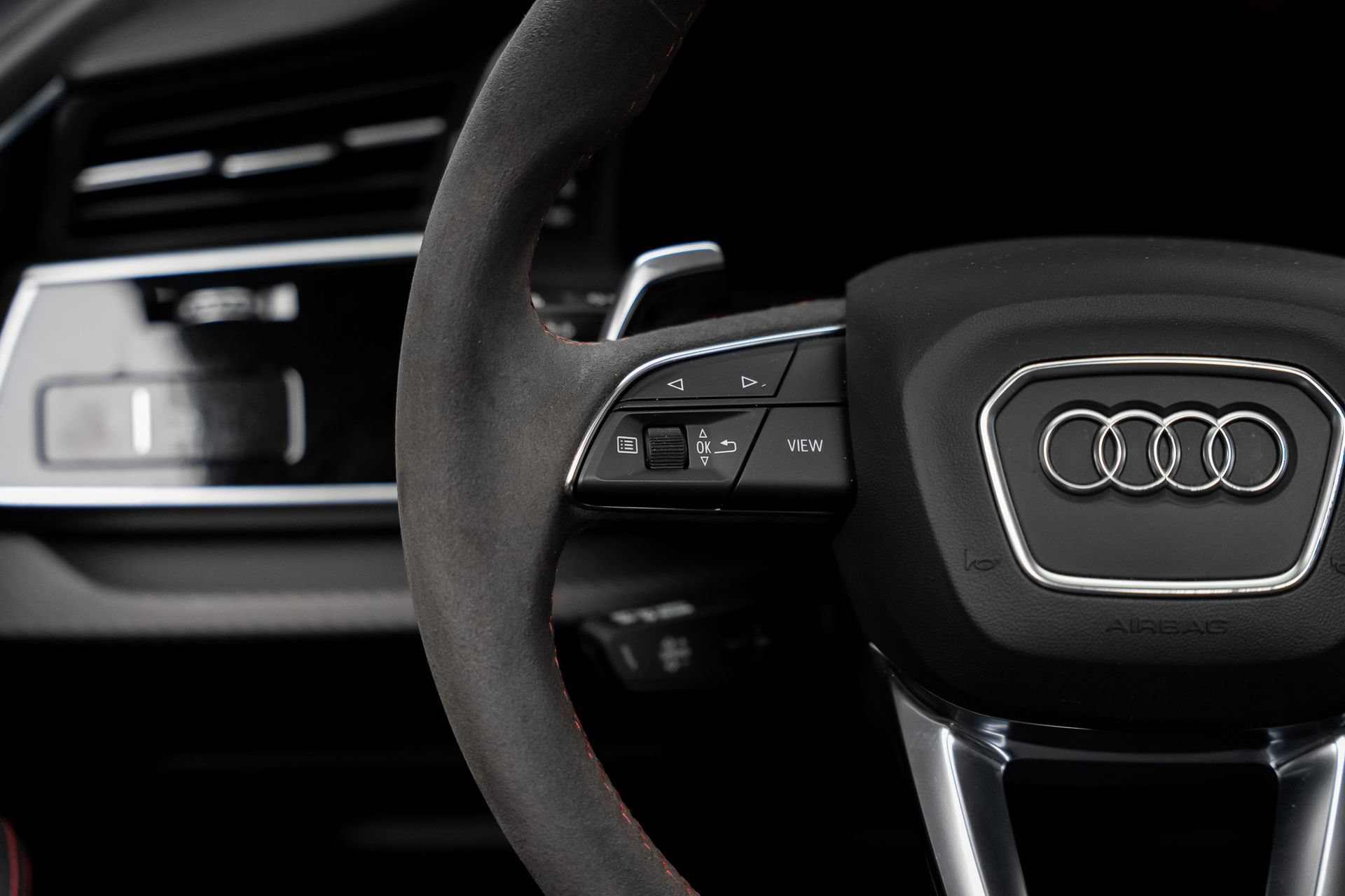 Used 2023 Audi RS Q8 AWD/4WD image 46