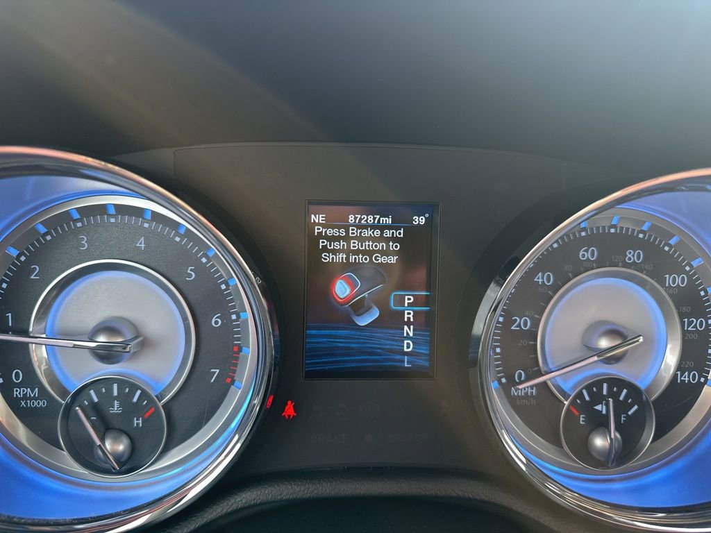 Used 2012 Chrysler 300 Limited image 16