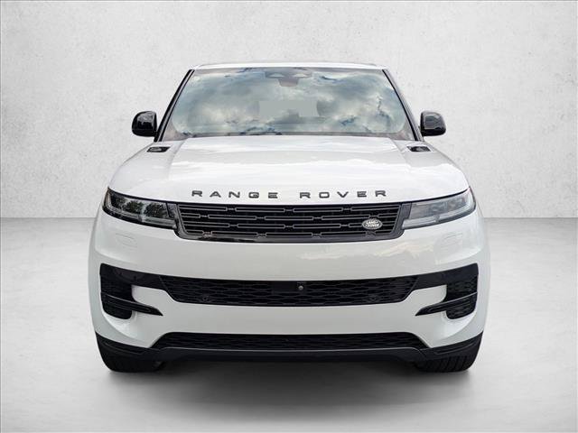Used 2025 Land Rover Range Rover Sport SE AWD/4WD image 2