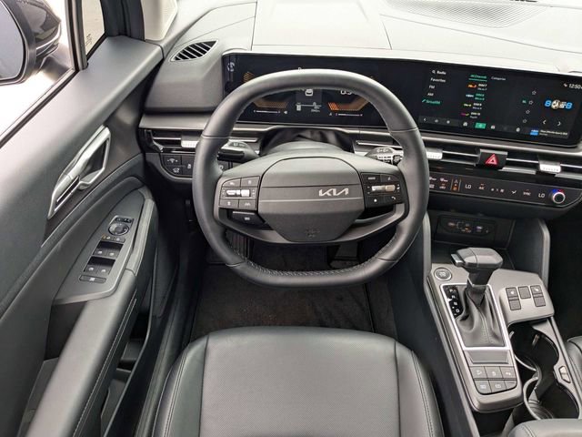 Used 2026 Kia Sportage EX FWD image 15