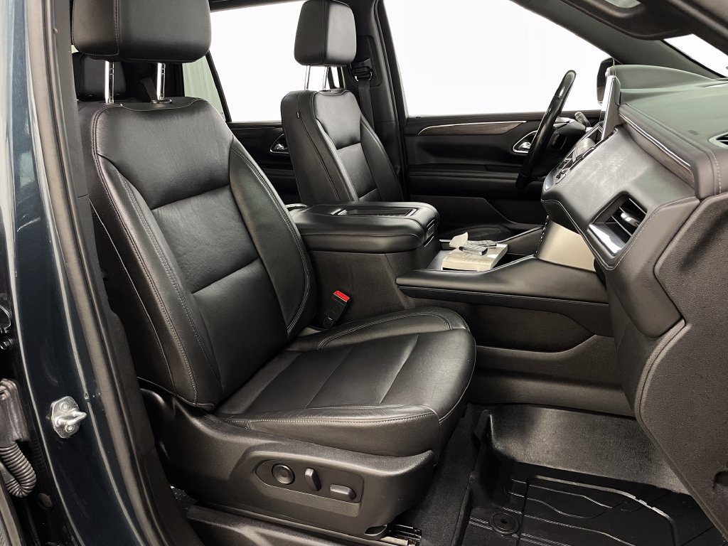 Used 2021 Chevrolet Tahoe Z71 w/ Z71 Signature Package AWD/4WD image 44